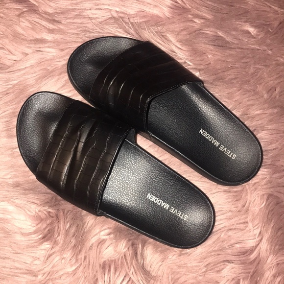 Steve Madden Shoes - Steve Madden Stephy Black Croc Slides